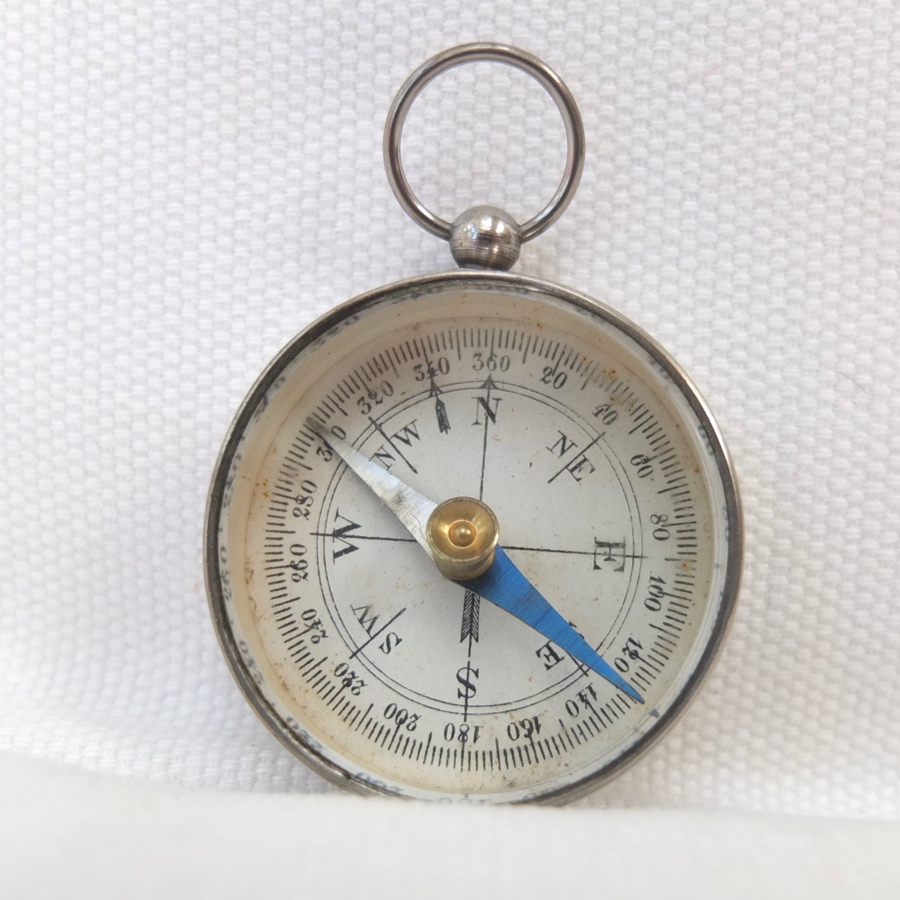 Vintage French Pocket Compass c.1920 – Compass Library