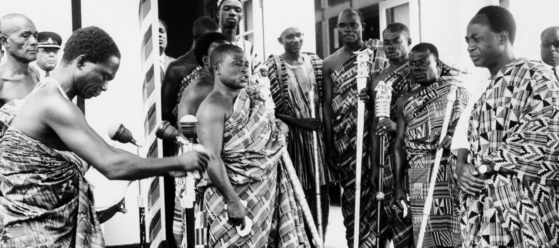  Kwame Nkrumah avec le kenté