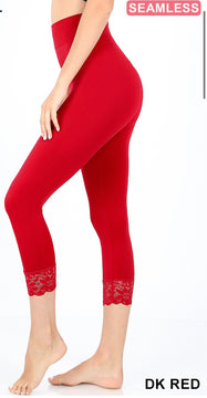 Capri Leggings with Lace Bottom Detail