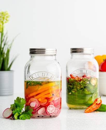 https://cdn.shopify.com/s/files/1/0275/6647/3331/products/Kilner_Set_of_2_Fermentation_Jars0025.010-2resized_250x250@2x.jpg?v=1605719547