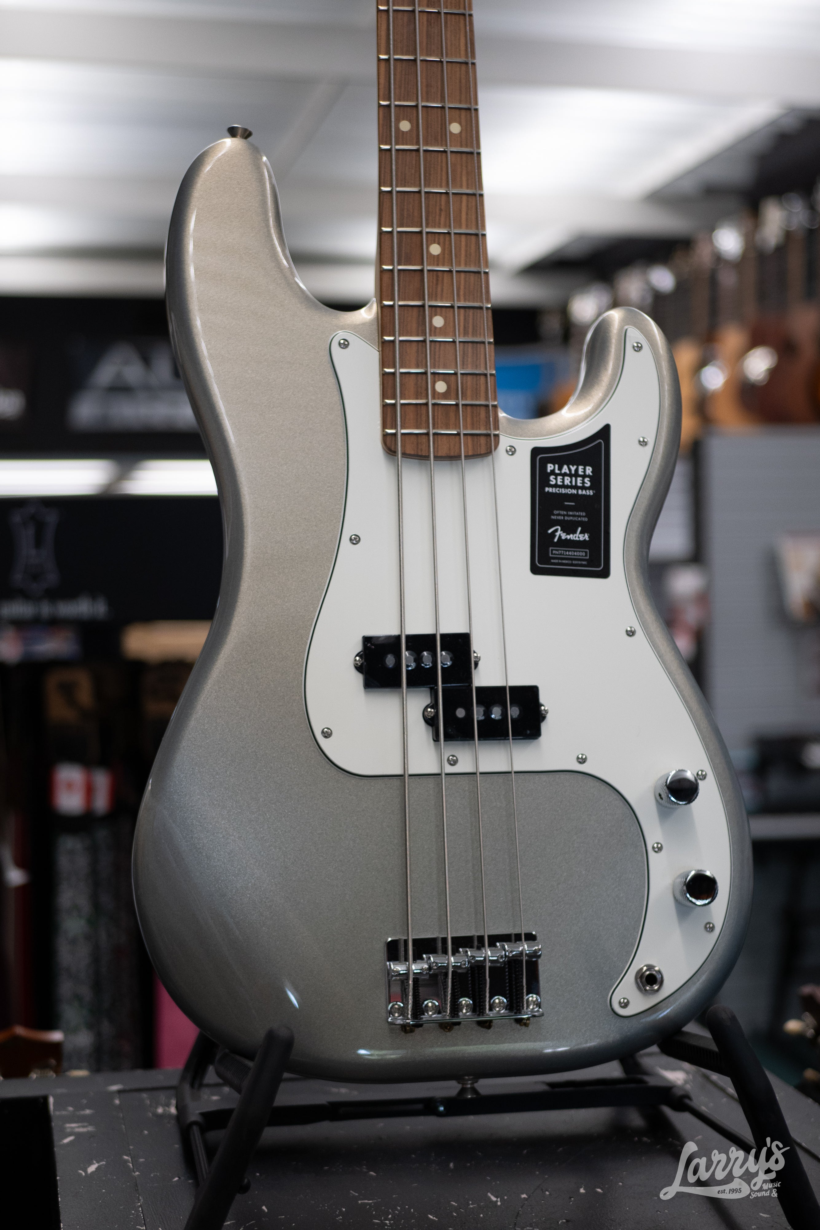 Fender Player Jaguar Bass - Silver – Larry's Music & Sound