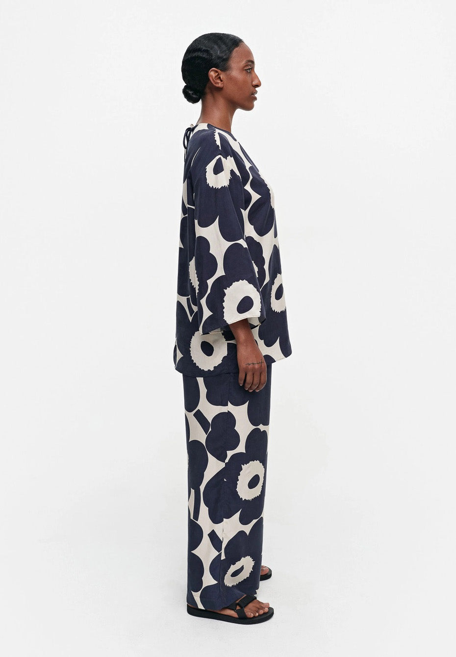 Oaja Unikko Blouse| Marimekko | Luxehobart | Shop online - Luxe