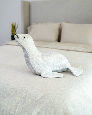 10 x 10 Whale Knitted Throw Pillow - On Sale - Bed Bath & Beyond -  37234665