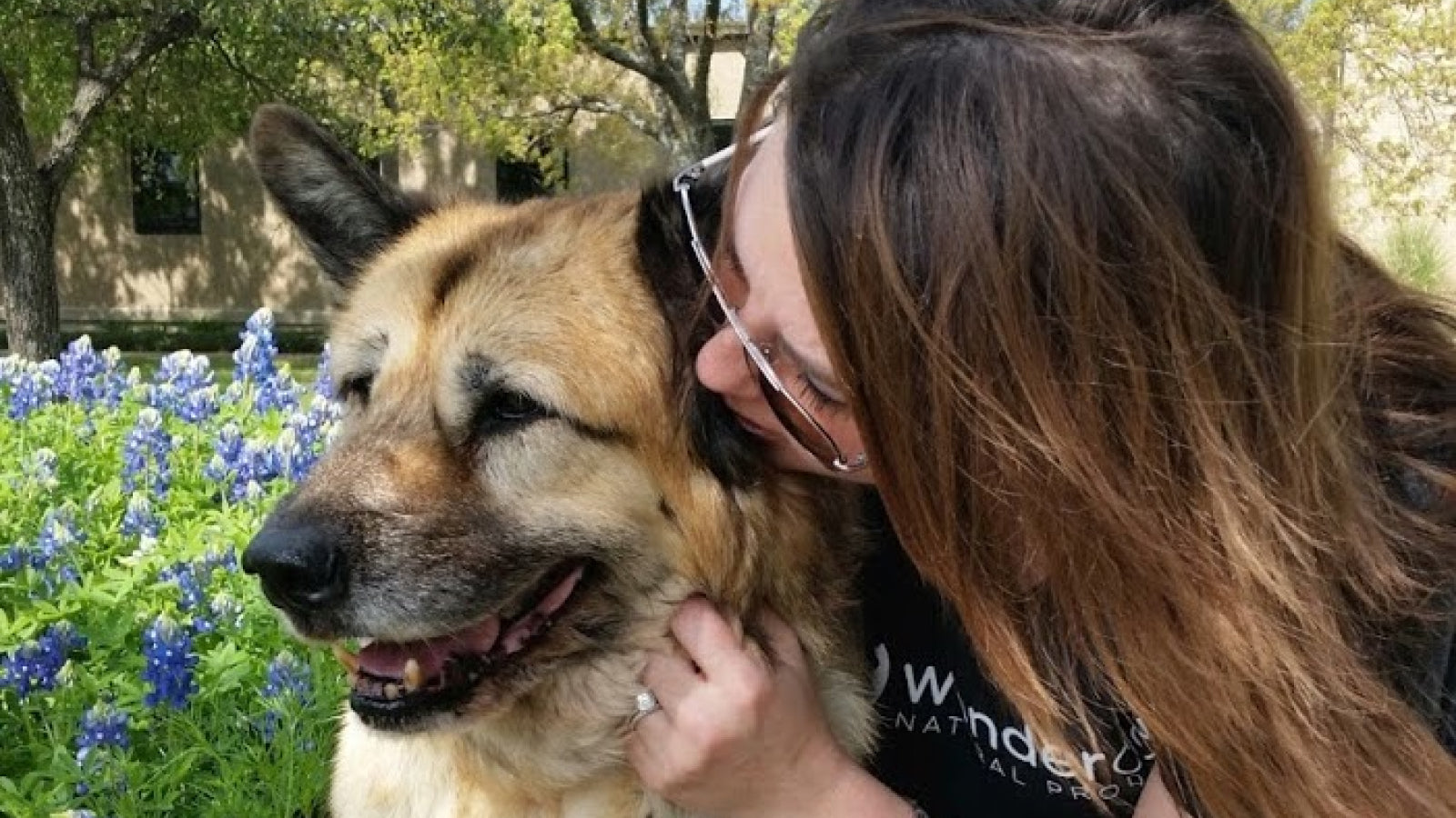 Steph and Luna with bluebonnets