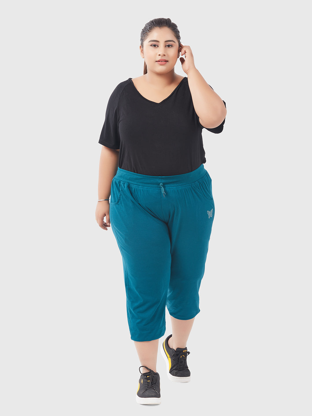 Shop Women's plus size capri pants in multiple colors – Under Control