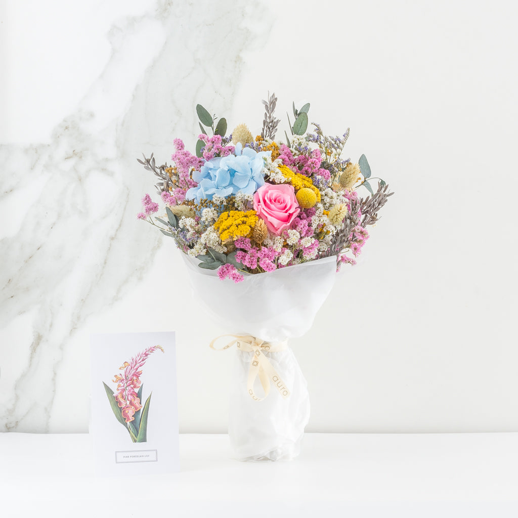 Ramos con Flores Azules · Flores Preservadas Auro – auro floral stories