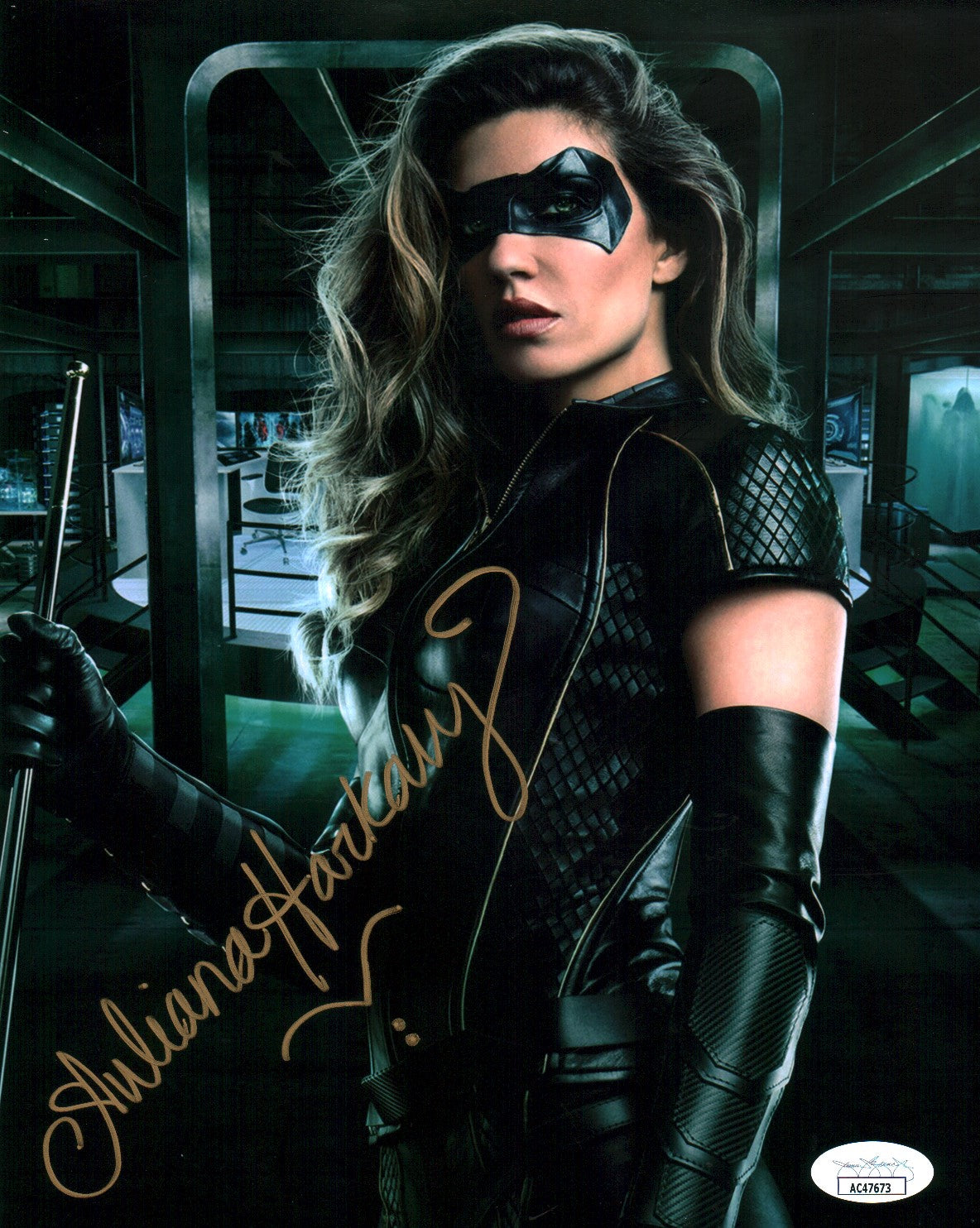 Juliana Harkavy Arrow 8x10 Photo Signed Autographed JSA Certified COA