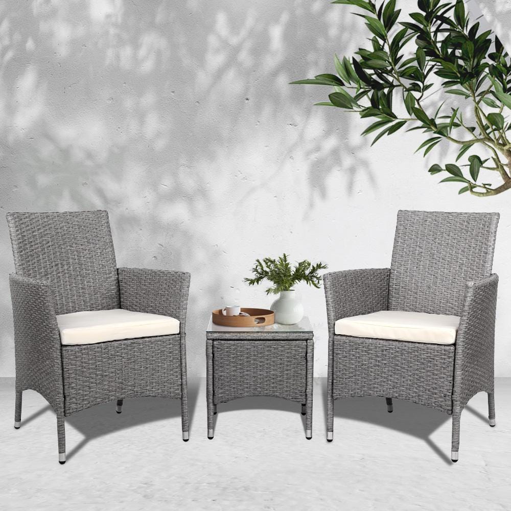 grey rattan table and chairs