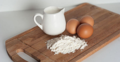 Pancake ingredients: flour, eggs and milk