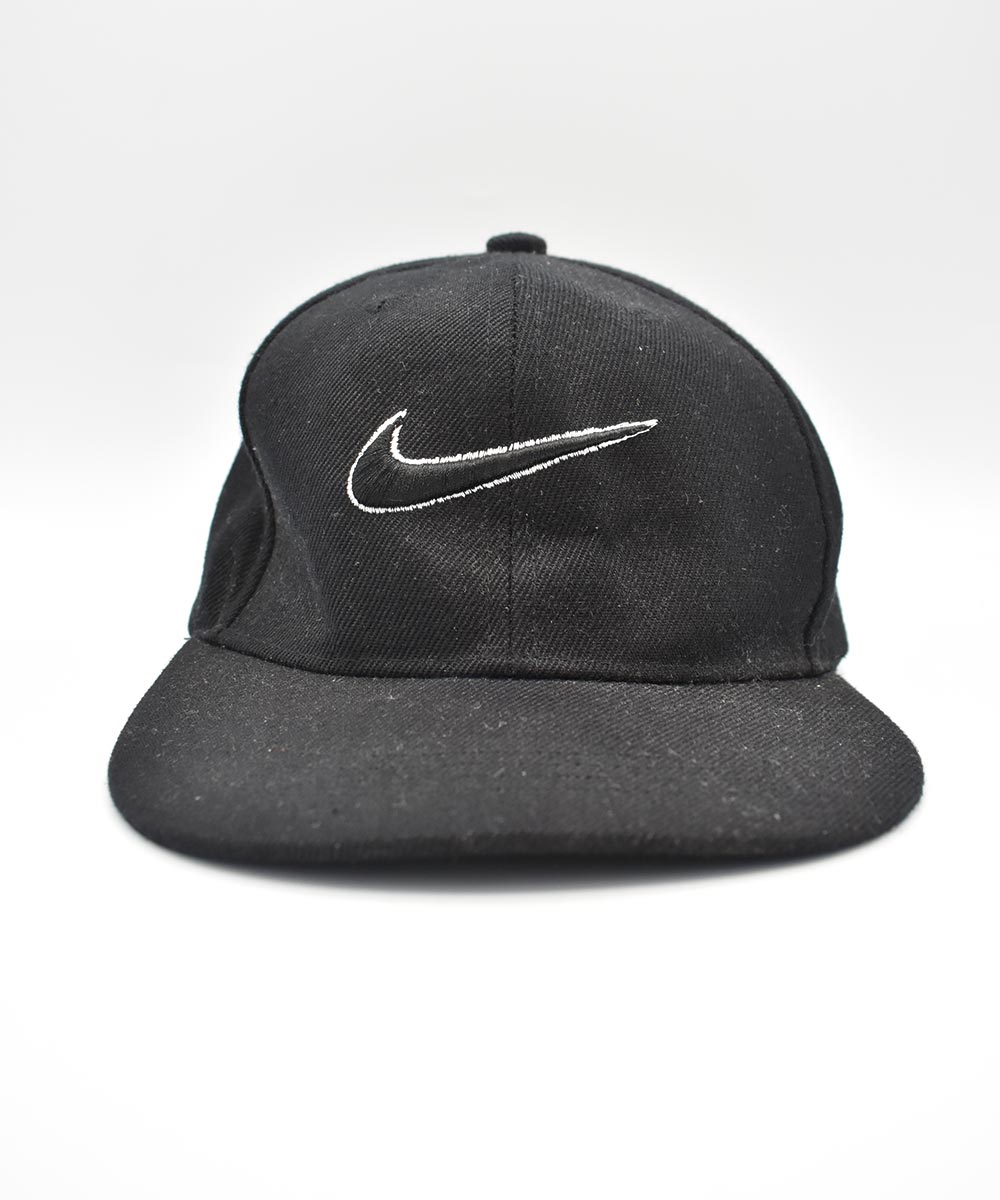 Nike Bootleg Cap | TWOVAULT