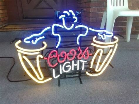 Enseigne au néon Coors Light pour bar