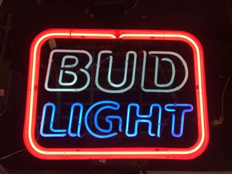 Bar et pub Old Bud Light Néon Enseignes: nouvelles options de signes néon usagés