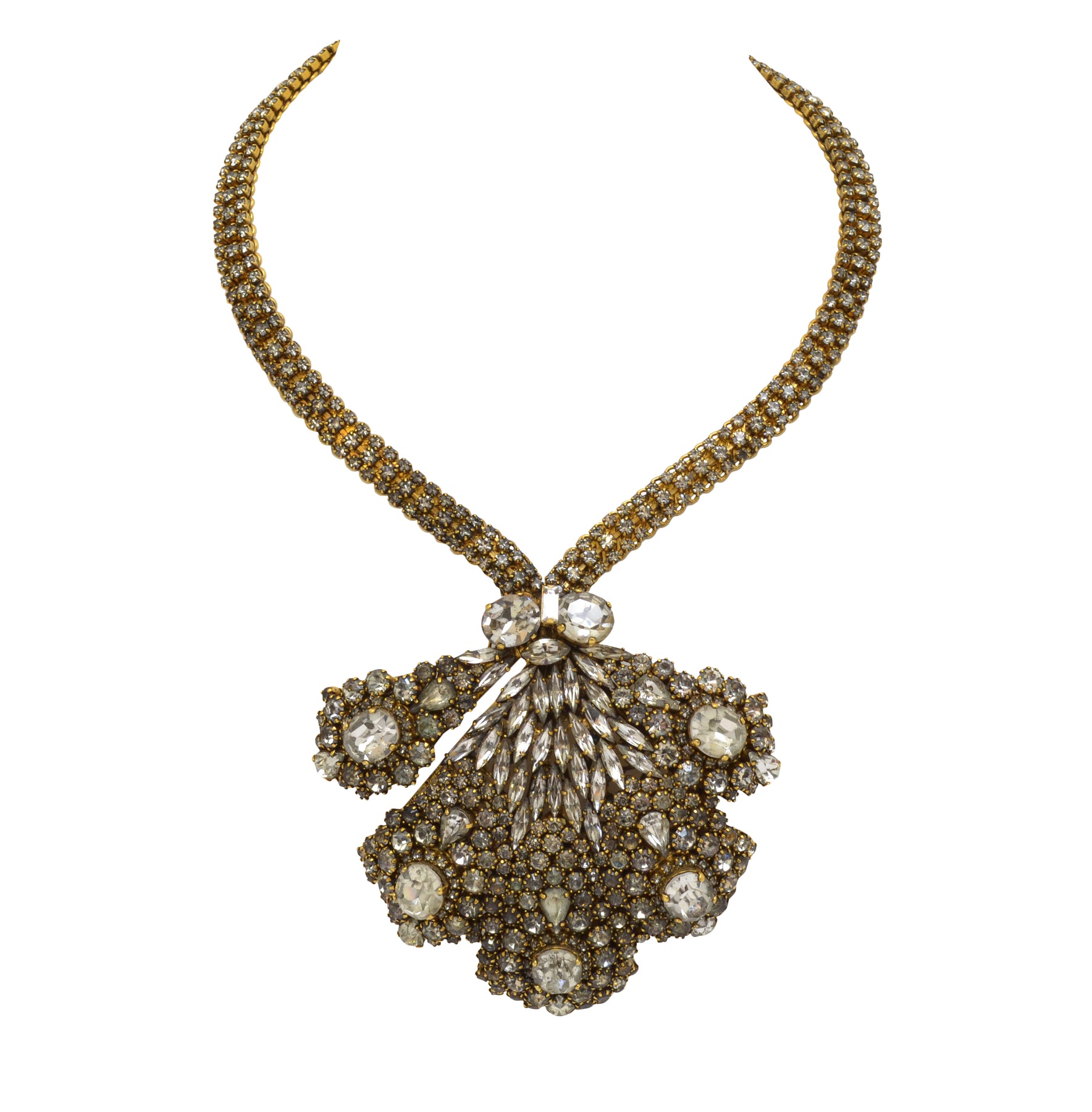 Oscar de la Renta Crystal and Ruby Statement Necklace - BOUTIQUE PURCH –  PauméLosAngeles