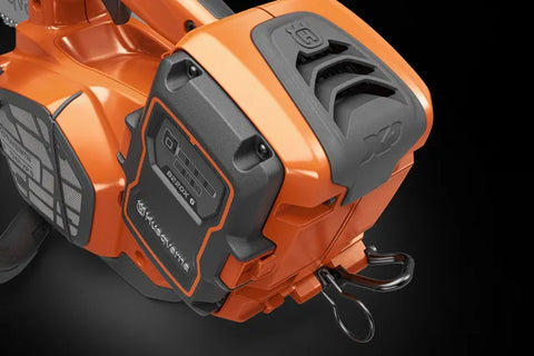 Husqvarna battery powered chainsaw t540 ixp