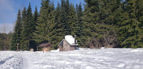 Trail head for Gold Creek Pond