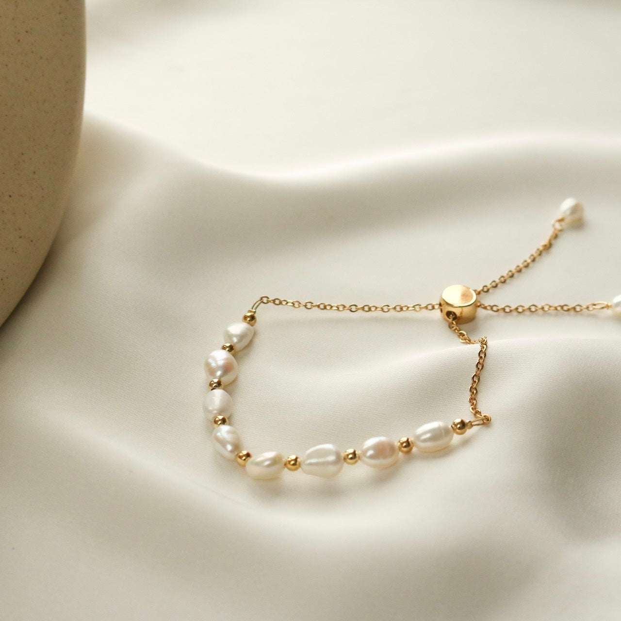 Minimalist Rose Gold Zircon Necklace