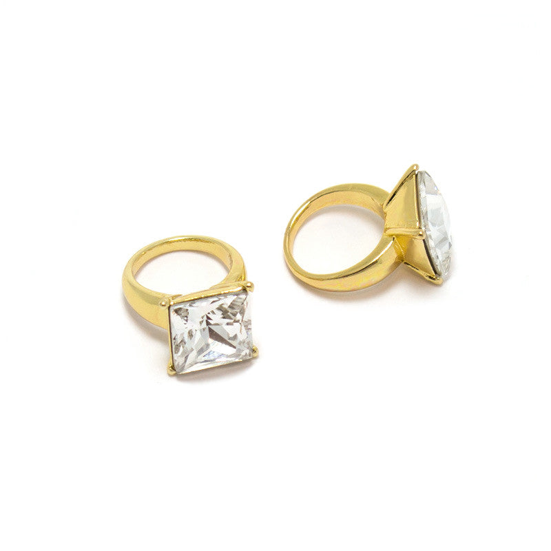  Square Diamond Ring / Gold 