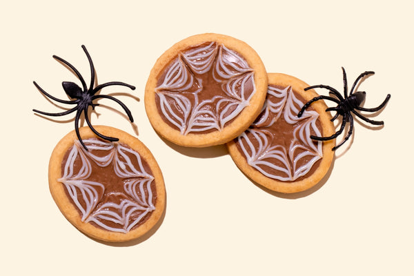 Spider web cookie tarts