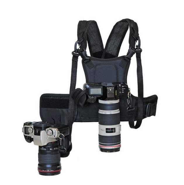 dual-camera-carrying-vest