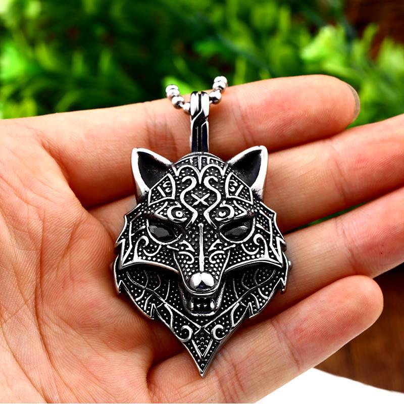 toke-wolf-viking-pendant