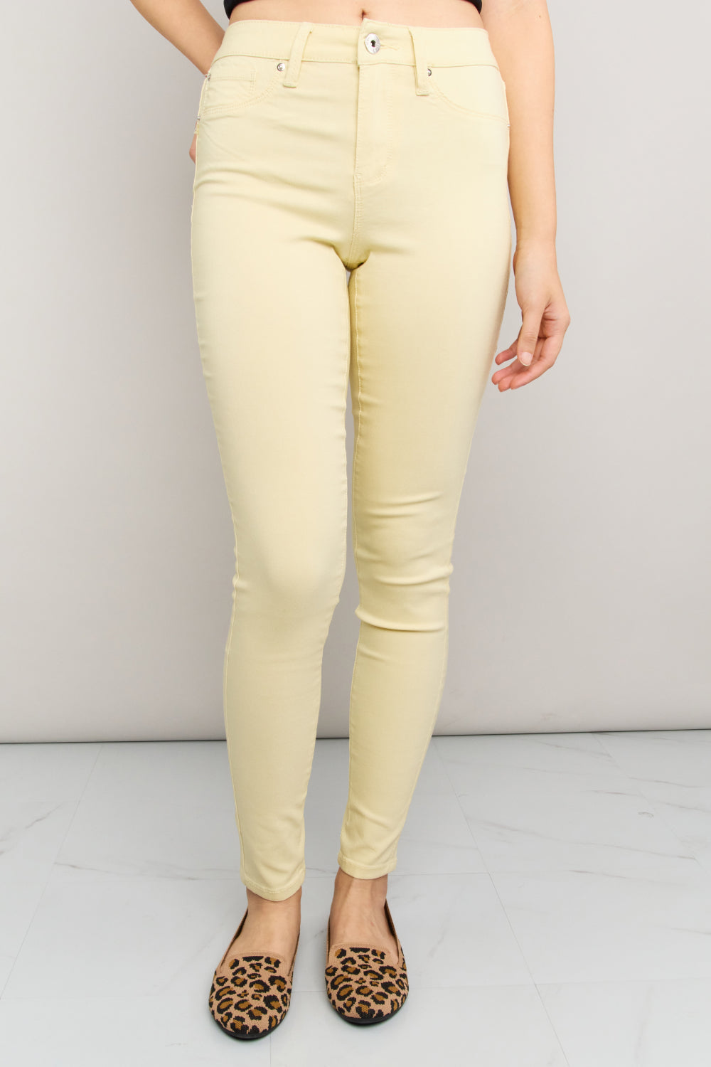 ymi-jeanswear-kate-hyper-stretch-full-size-mid-rise-skinny-jeans-in-banana-cream