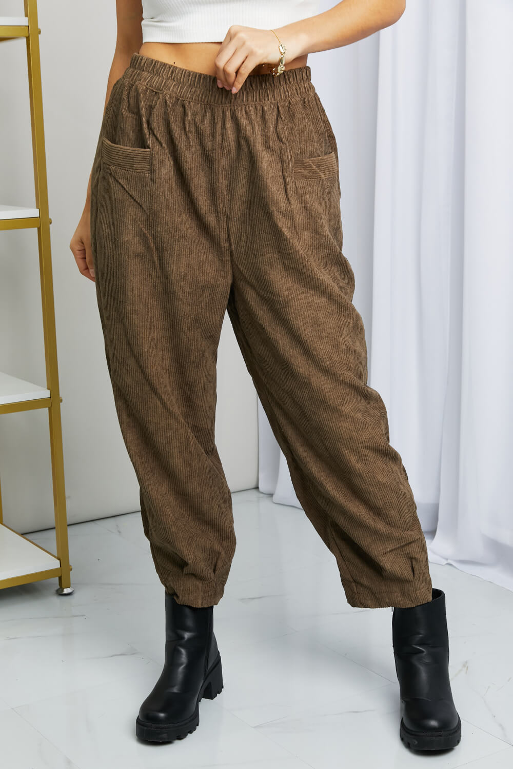 zenana-school-night-corduroy-loose-fit-pants-in-mocha