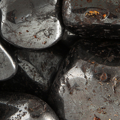 Les pierres grises en Lithothérapie: Signification, bienfaits et Utili –  ANKORA