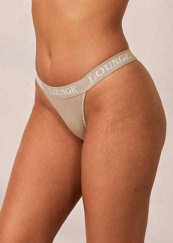 Nurture Soutien-Gorge d'Allaitement & String/Culotte Ensemble - Crème –  Lounge Underwear