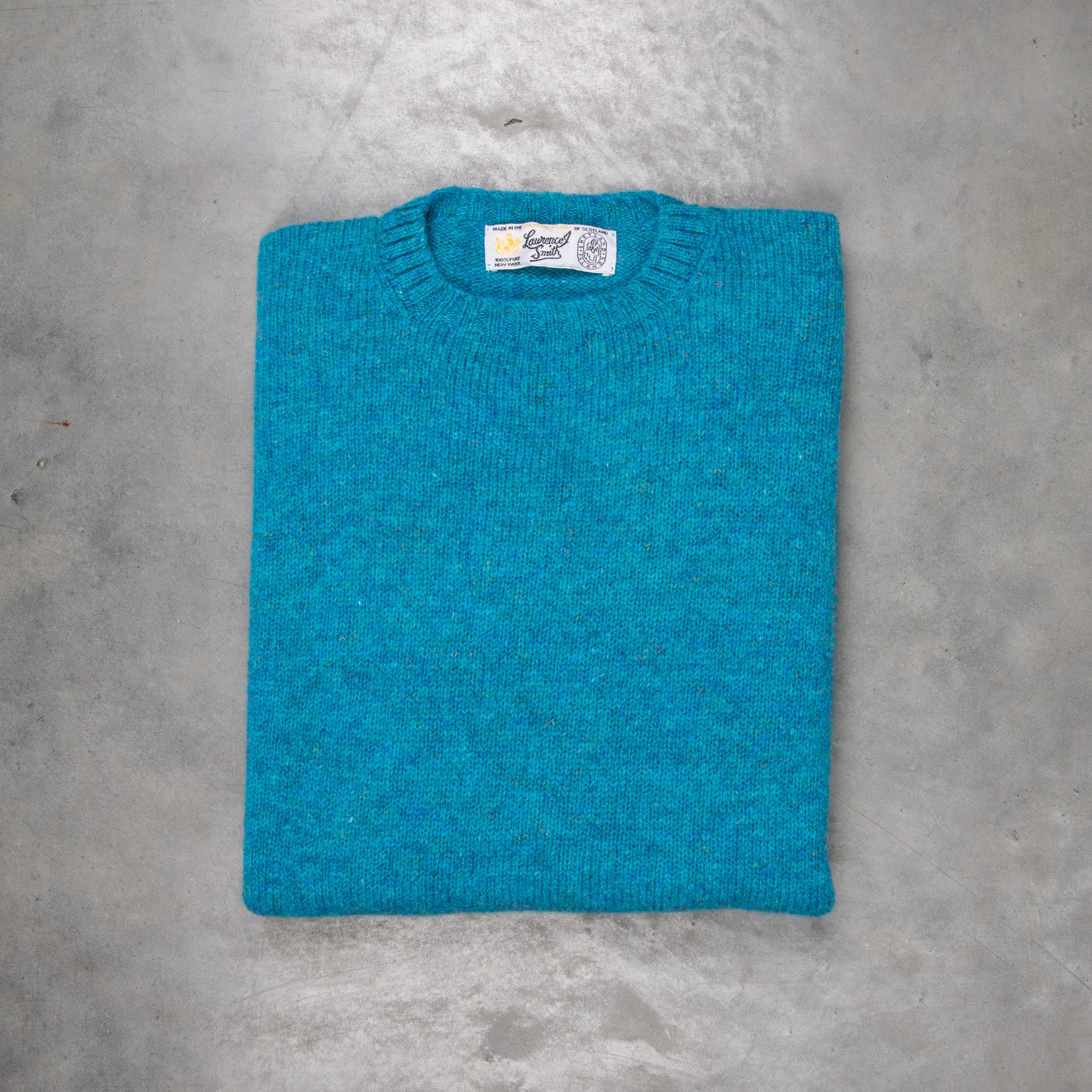 Laurence J. Smith Super soft Seamless Crew Neck Pullover Fresh