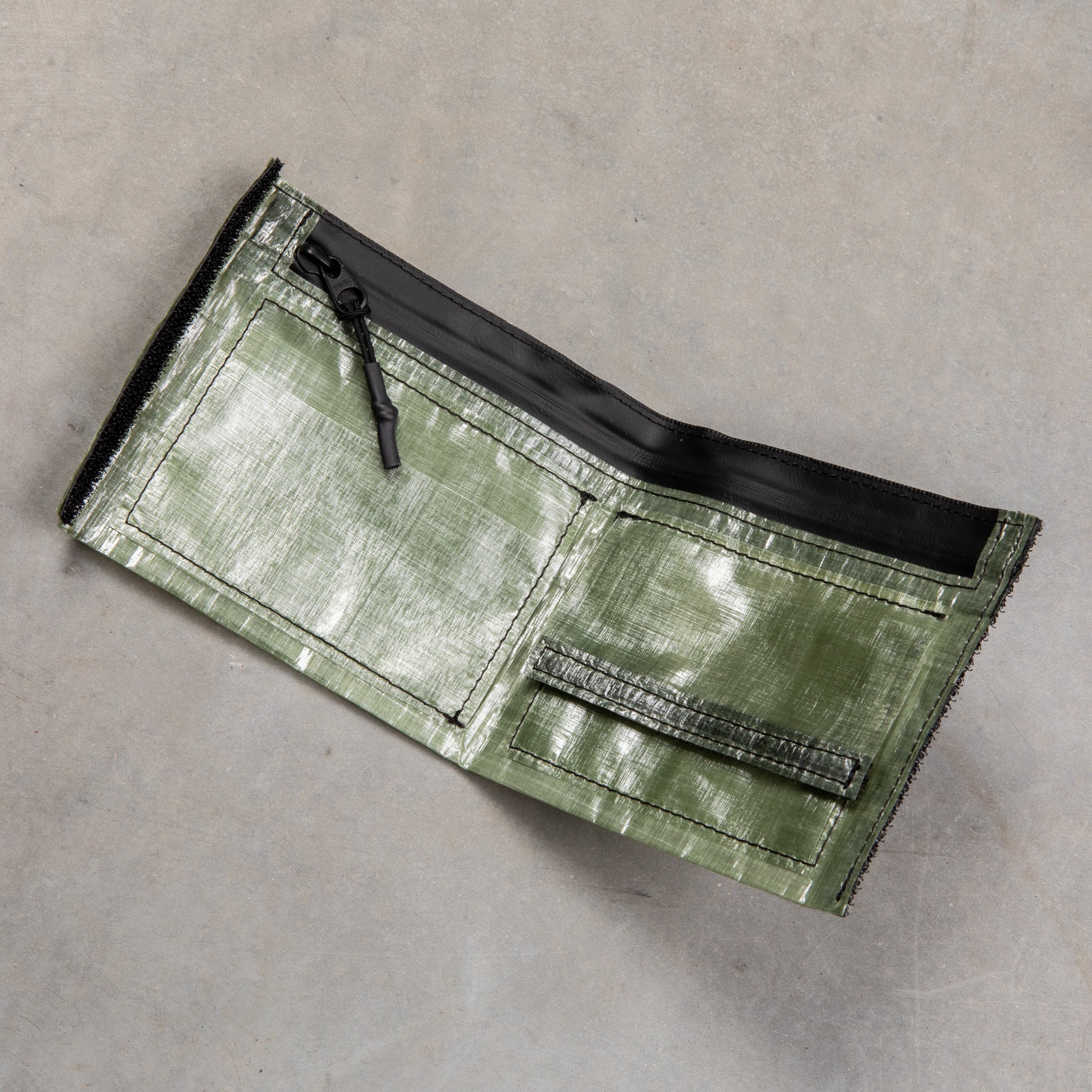 And Wander Dyneema Wallet Green