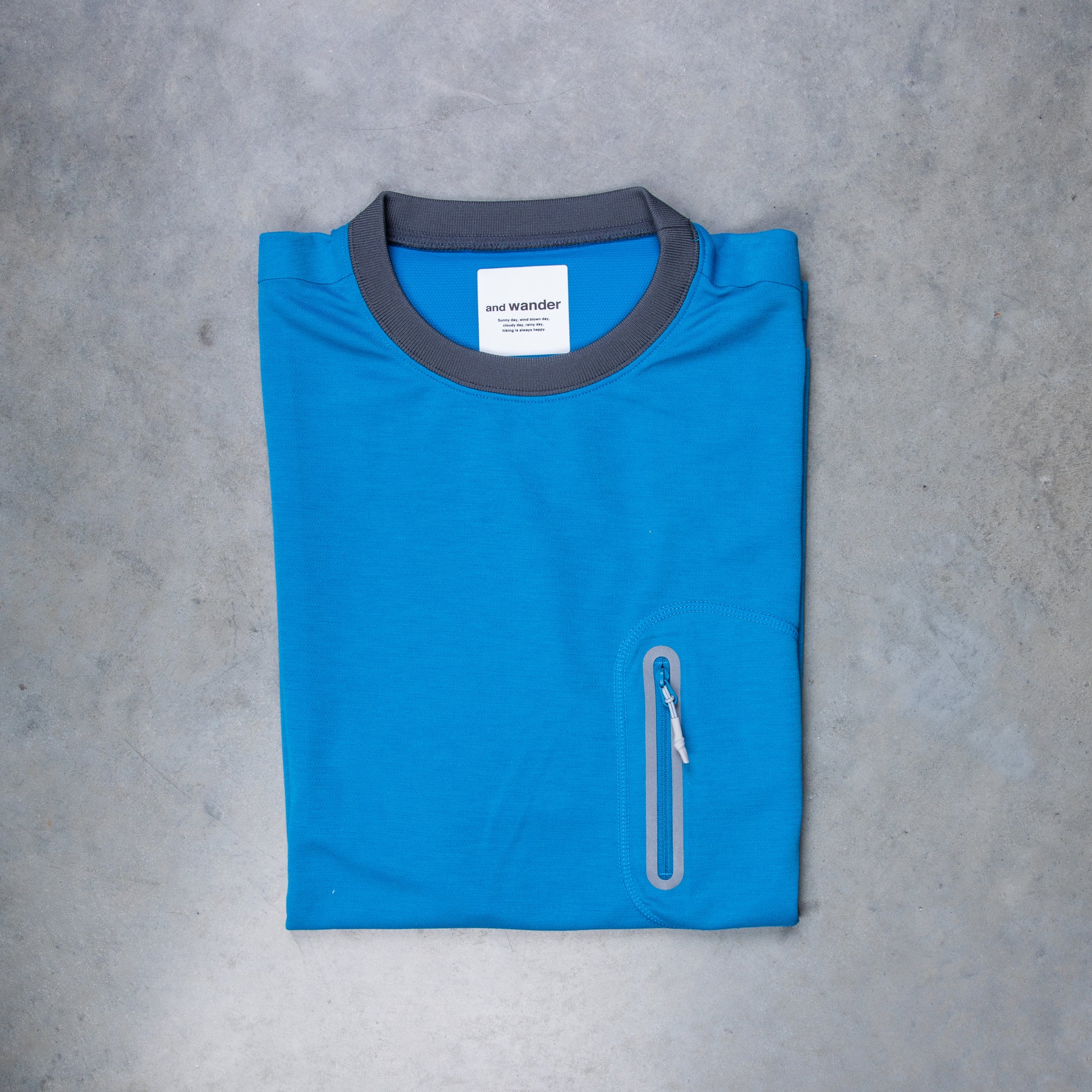 And Wander Seamless SS T Blue