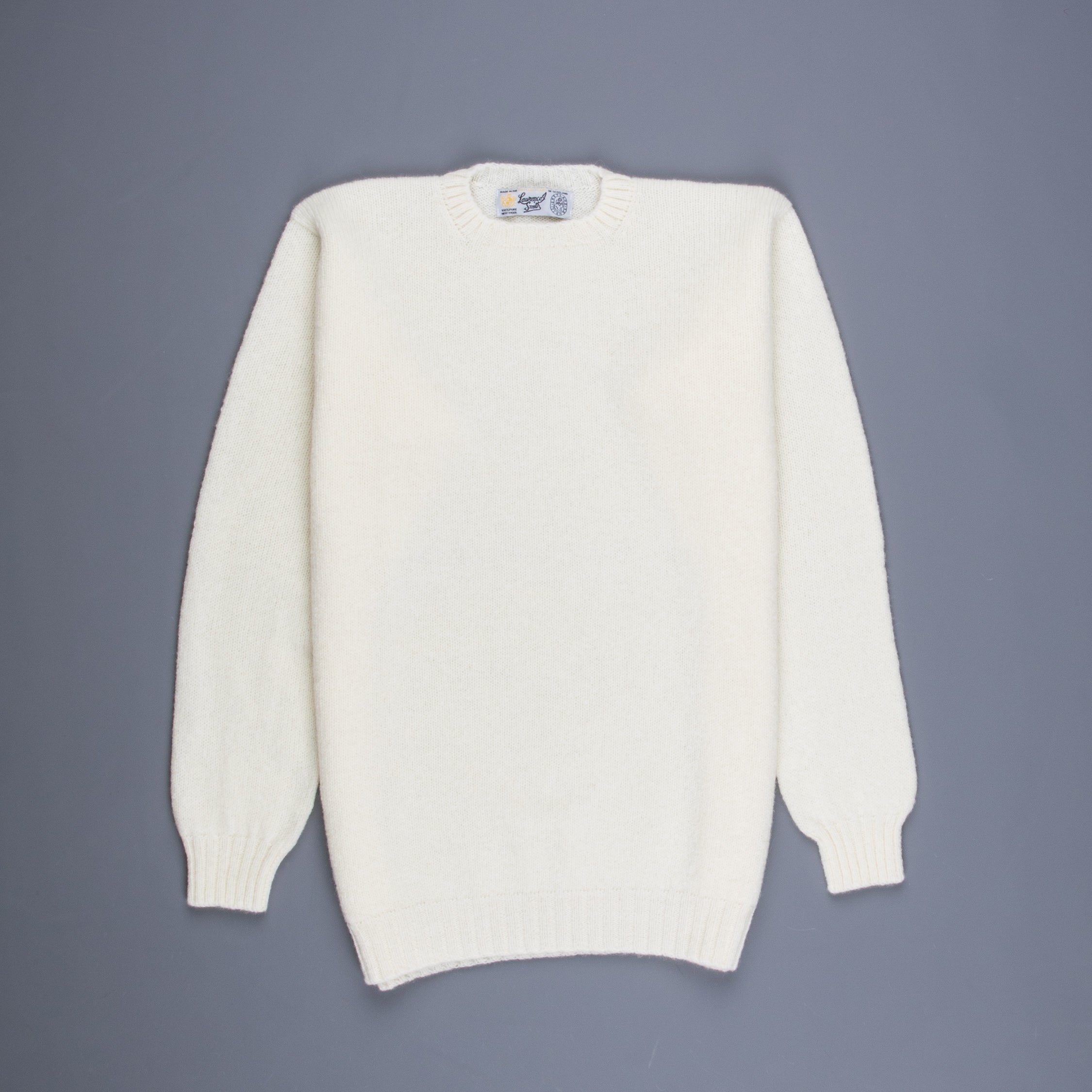 Laurence J. Smith Super Soft Seamless Crewneck Winter White