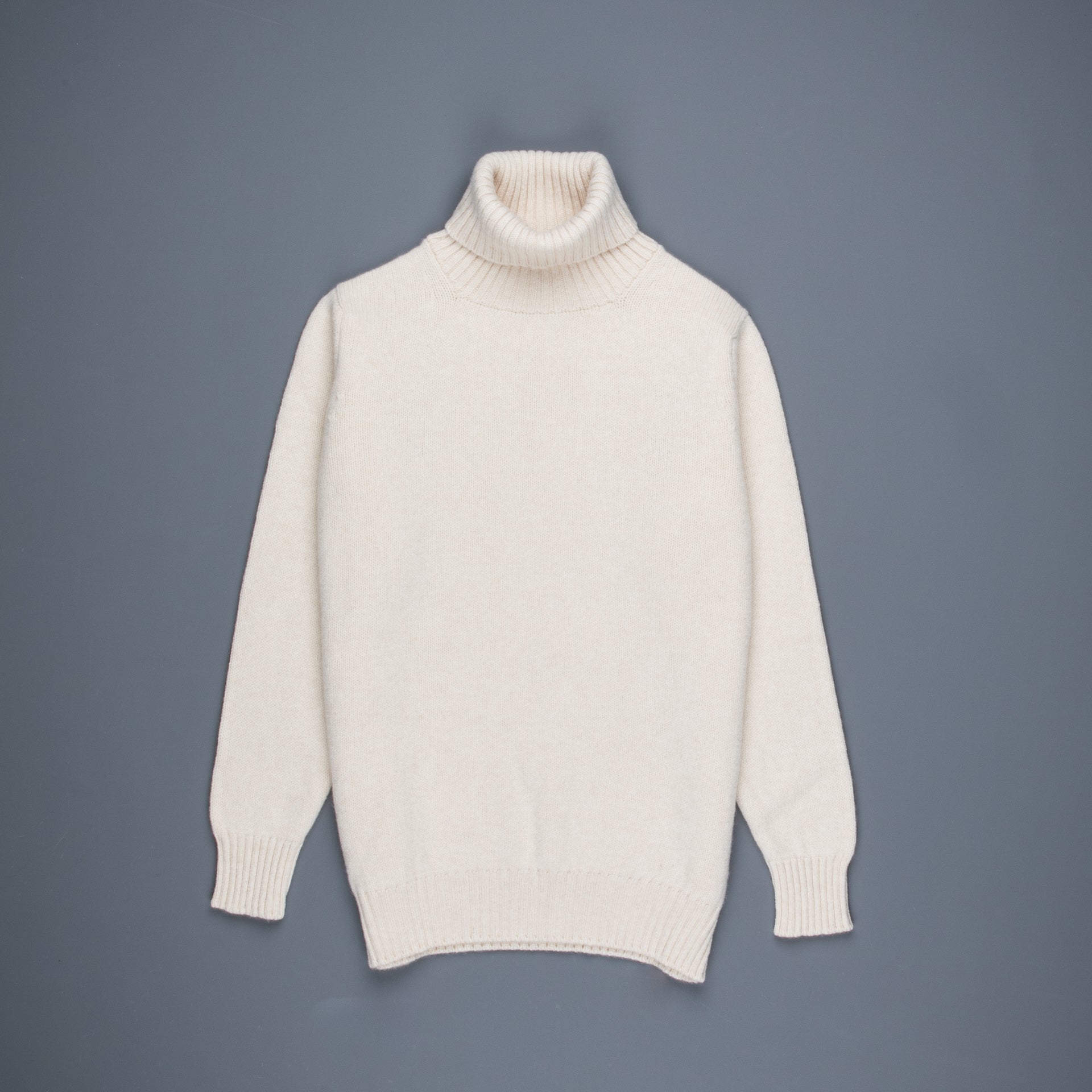 William Lockie x Frans Boone Tip Super Geelong Roll Neck Ivory