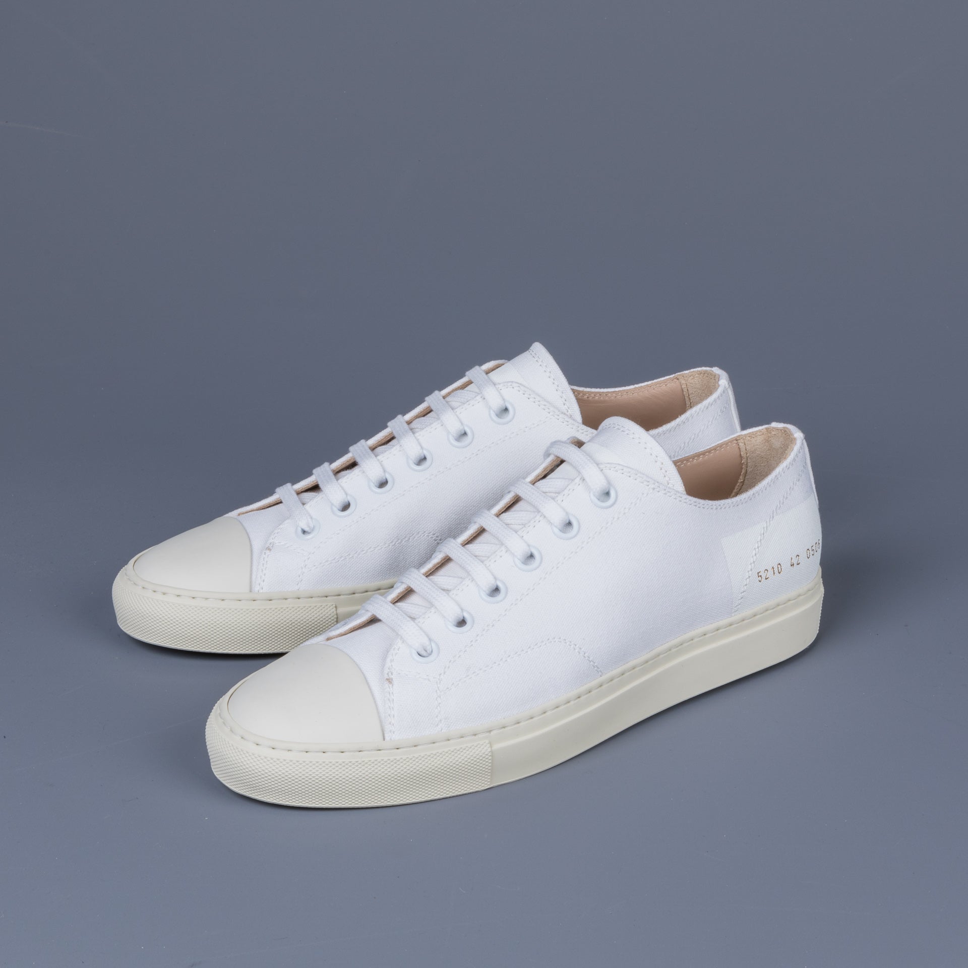 Common Projects Tournament low in Canvas White