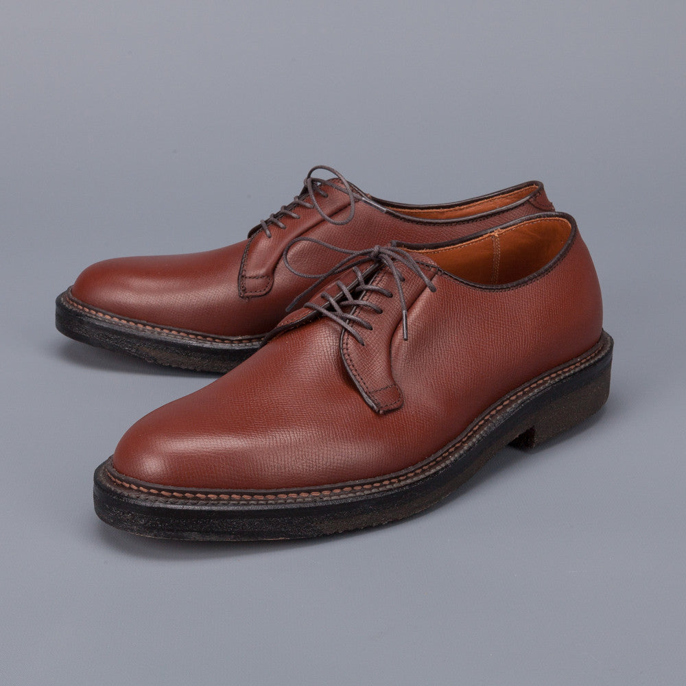 Alden plain toe blucher in brown grained leather on crepe sole