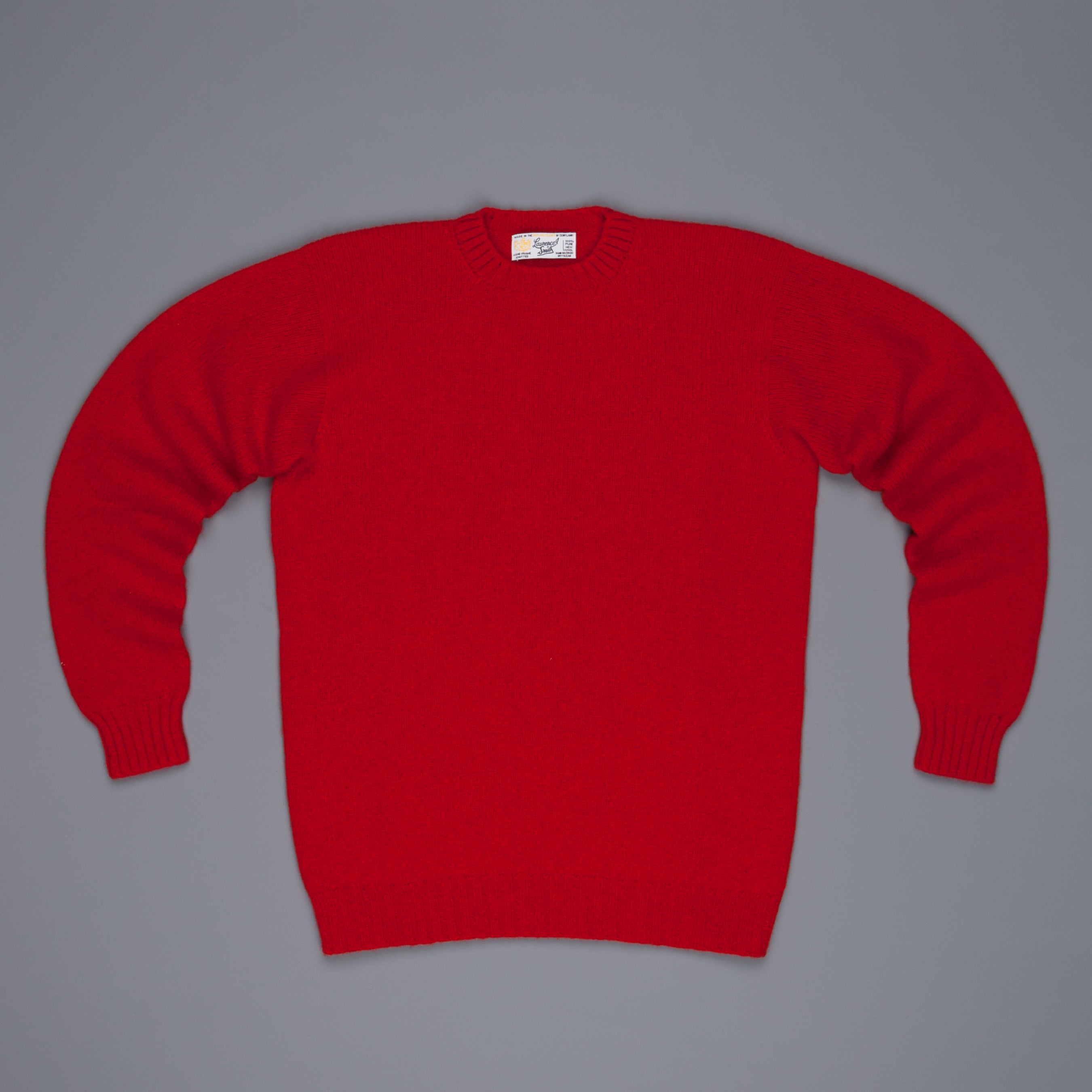 Laurence J. Smith  Super soft Seamless Crew Neck Pullover Tudor