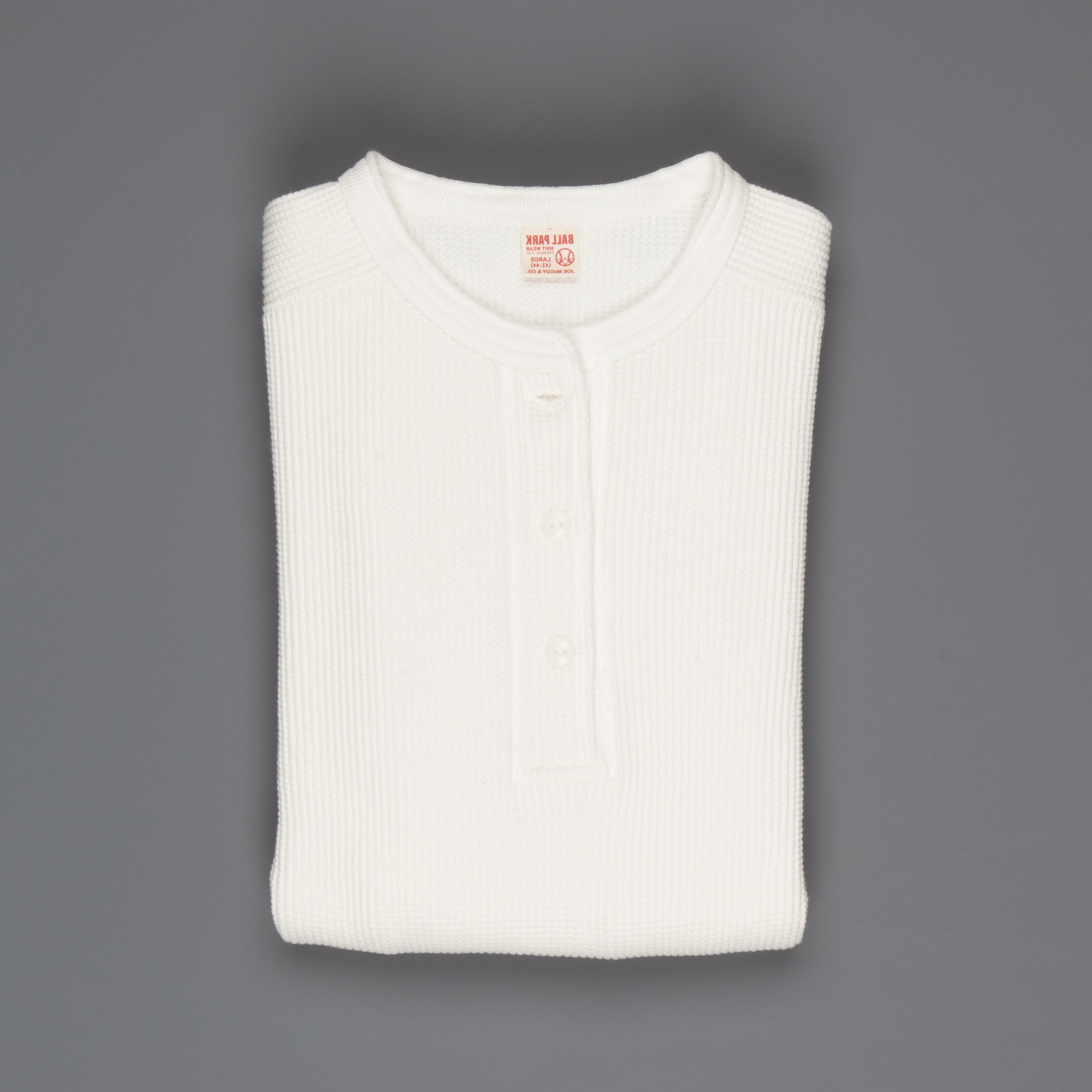 The Real McCoy's Joe McCoy Waffle Henley Longsleeve white