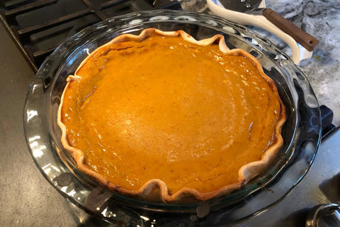 Try this simple and easy Winter Luxury Pumpkin Pie recipe.