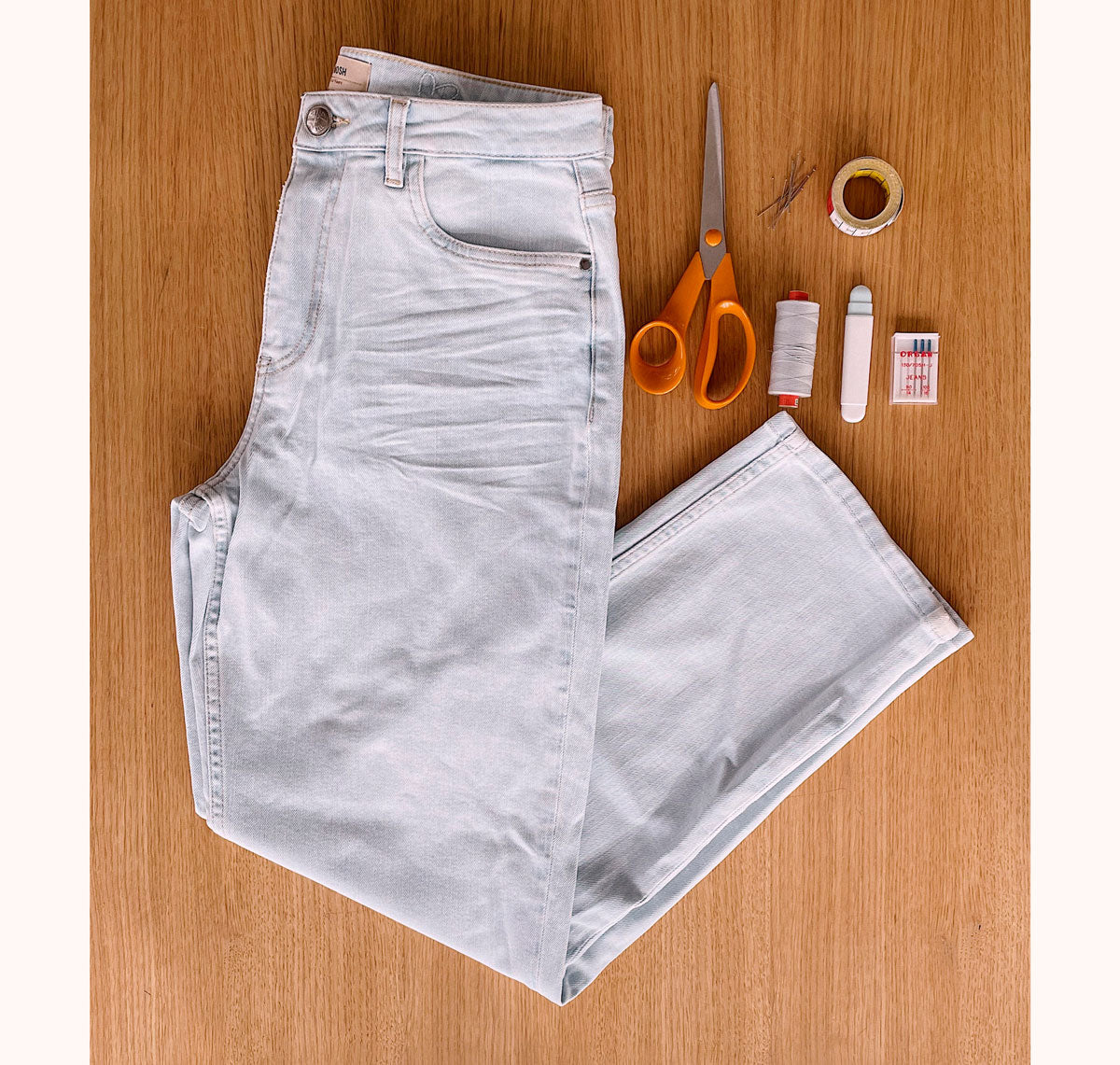DIY: Opgradér dine jeans til shorts – MOS
