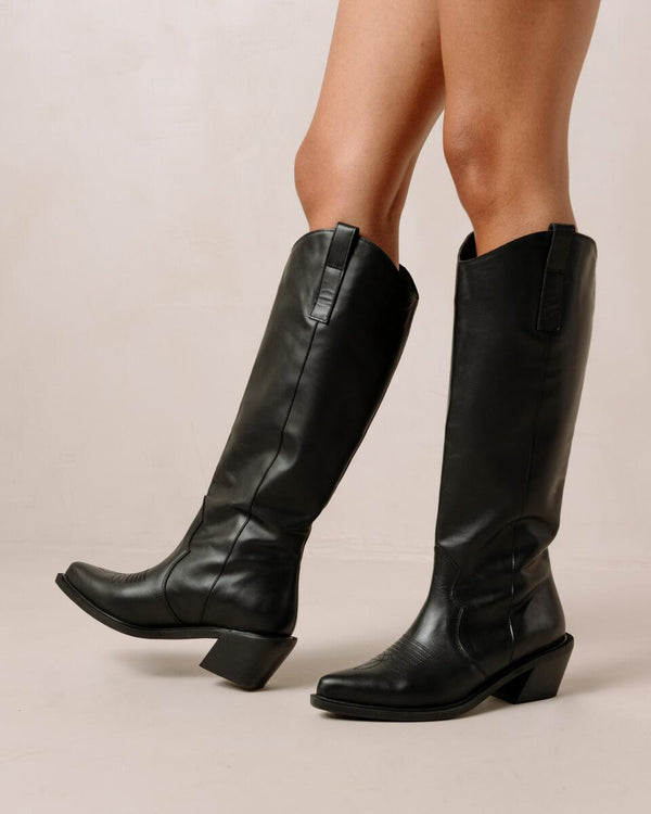 South Corn - Black and Beige Vegan Leather Boots