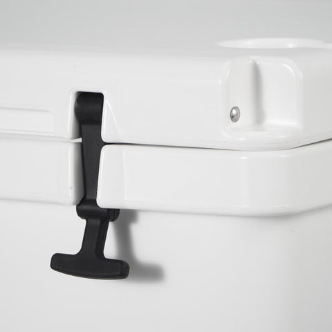 Icey-Tek 85 Litre Cool Box -  rubber latches