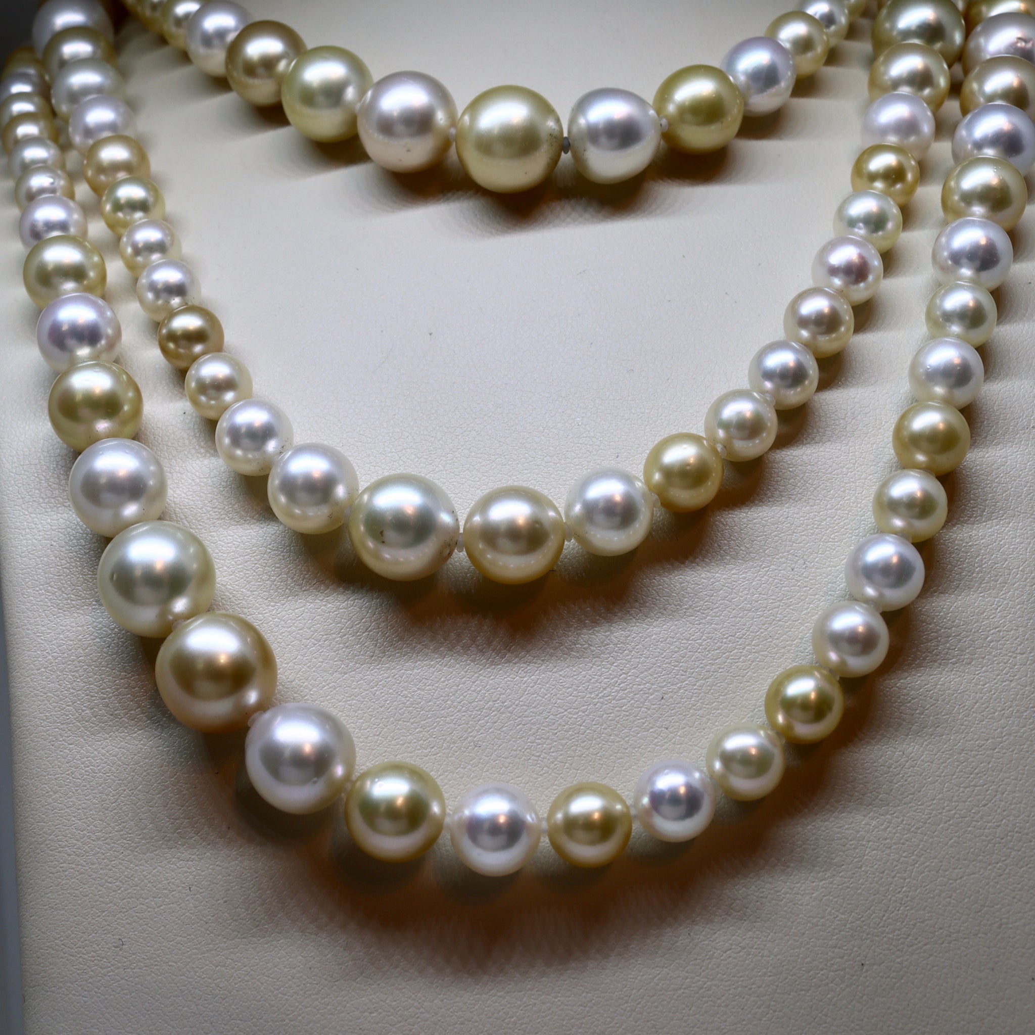 pearl string necklace