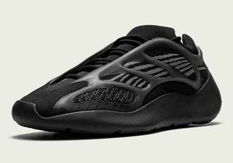 10 Best Black Sneakers to Buy In 2021 – Loom