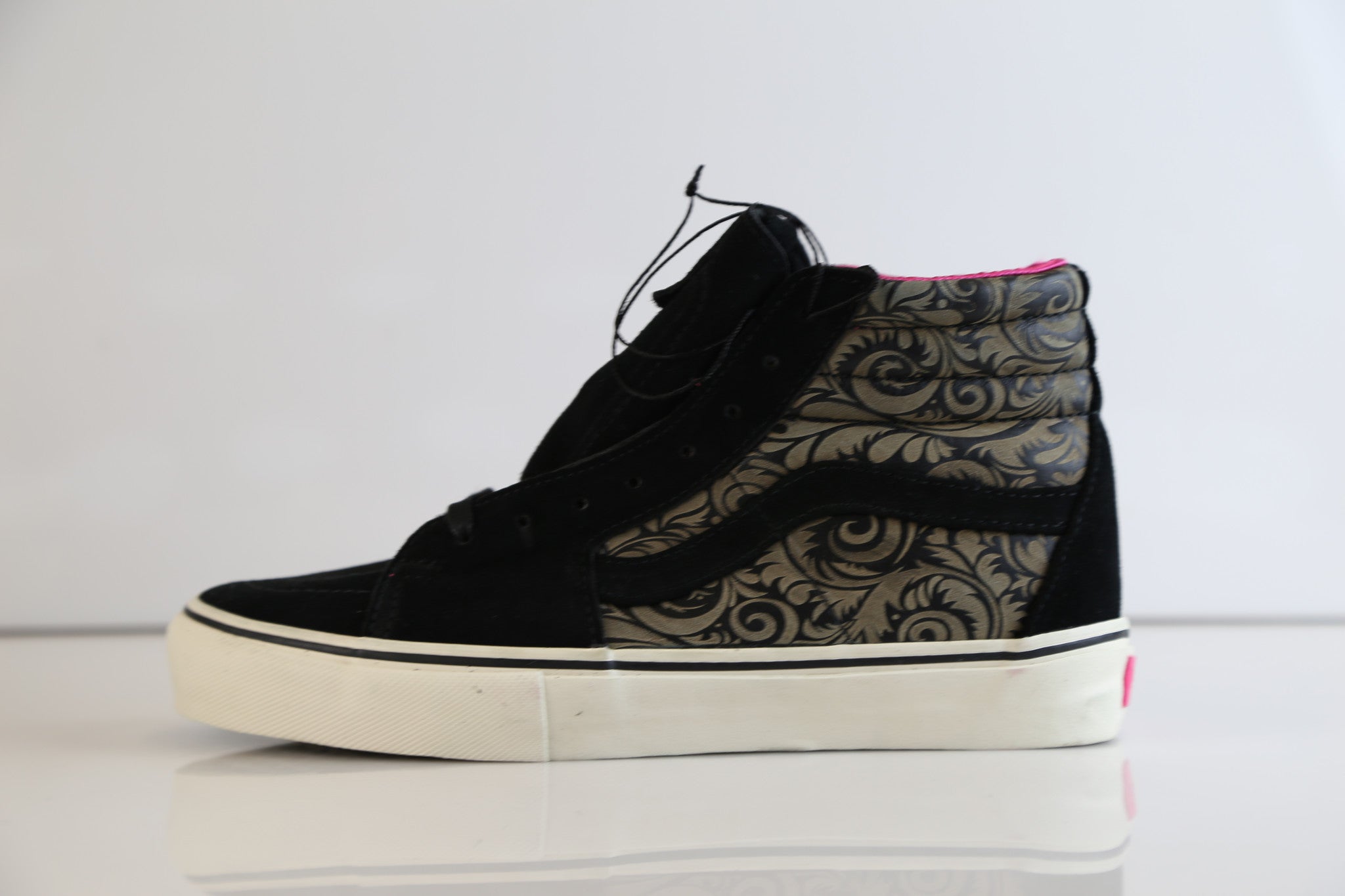 vans x syndicate