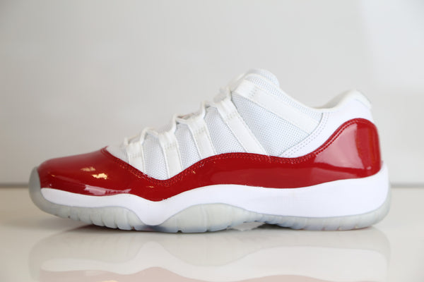 jordan 11 low varsity red