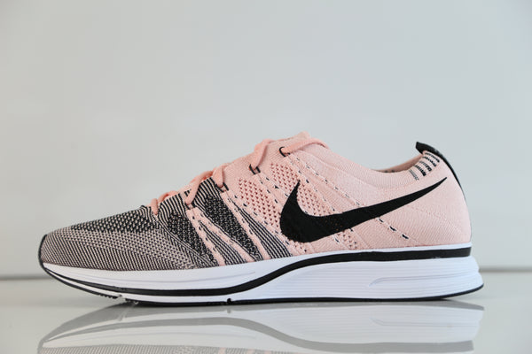 Nike Flyknit Trainer Sunset Tint Pink 