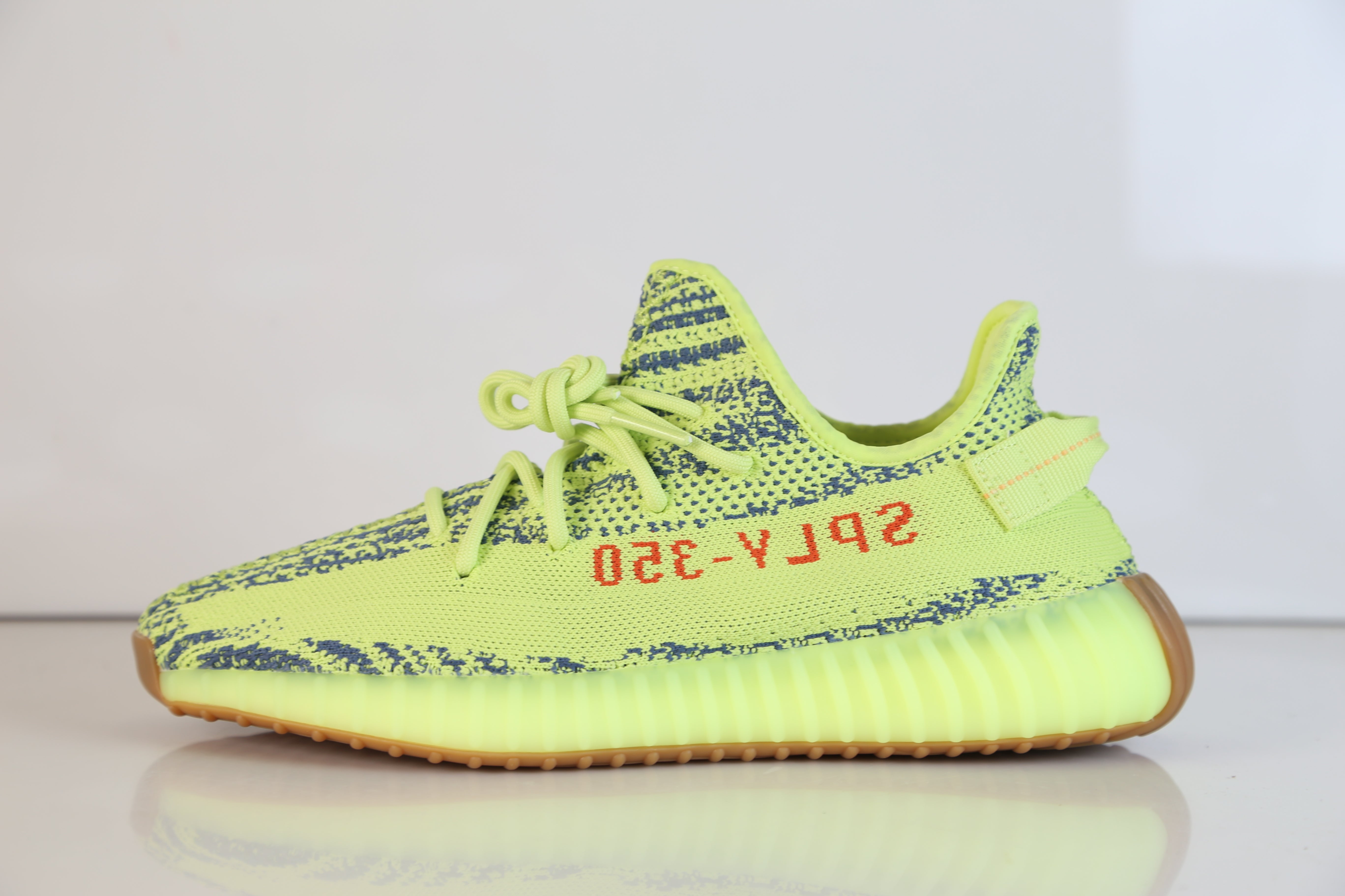 adidas yeezy yebra