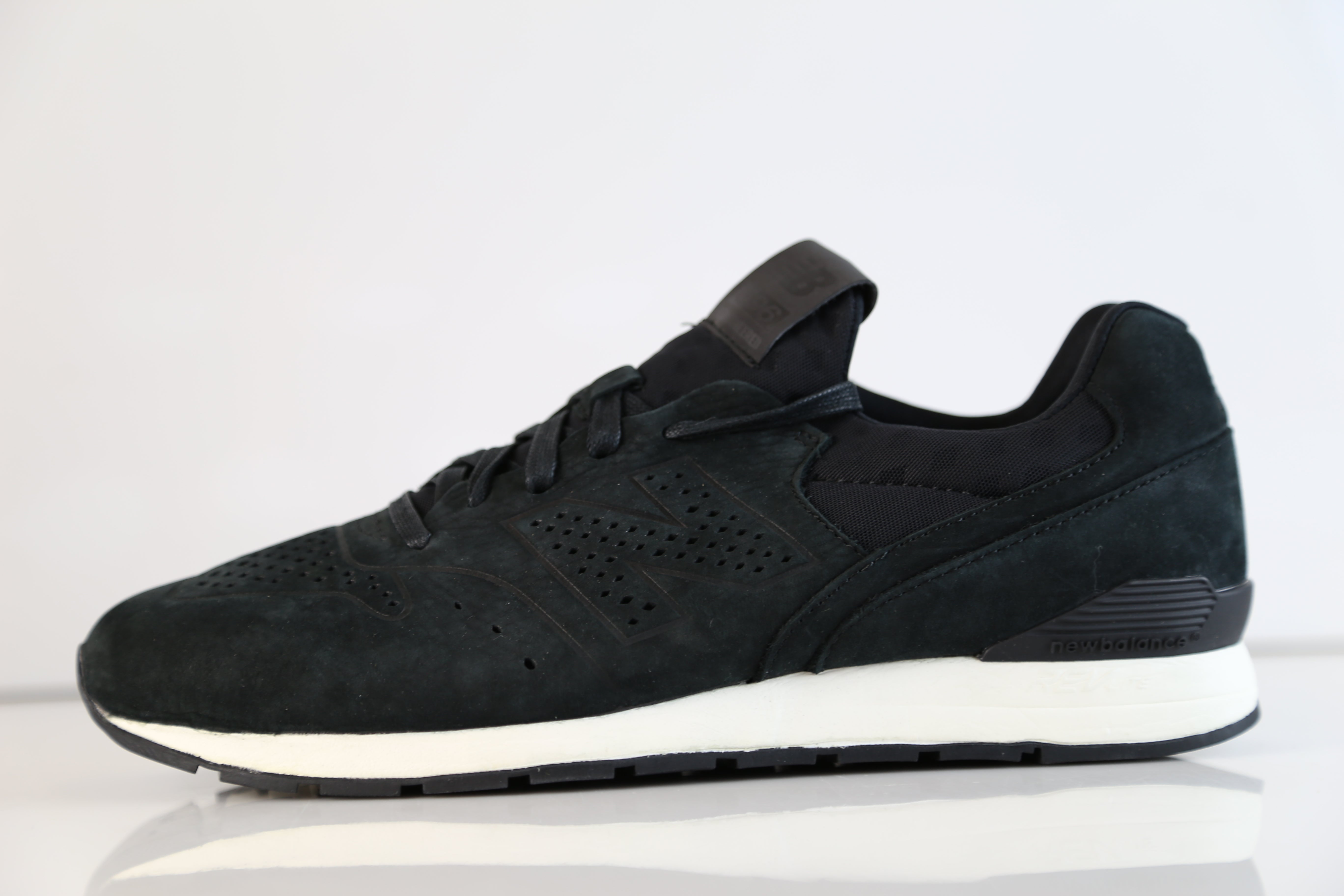 new balance 696 deconstructed black