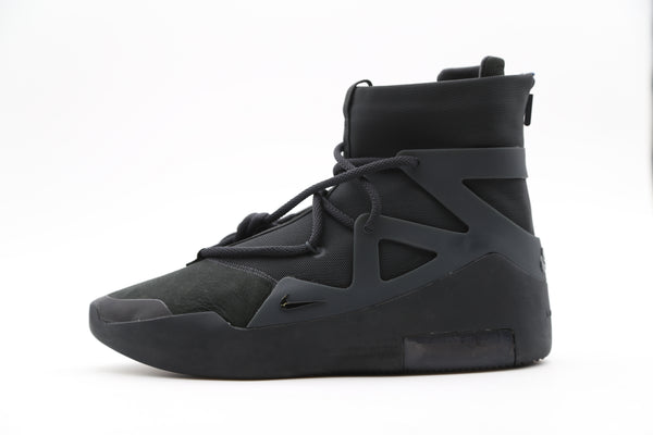 nike fear of god off noir