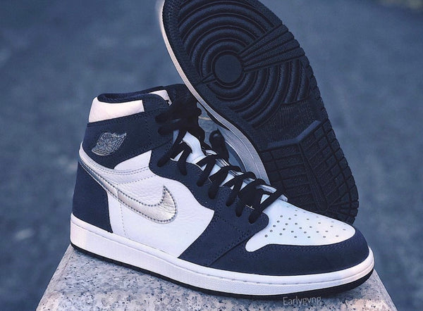 retro 1 navy blue and white